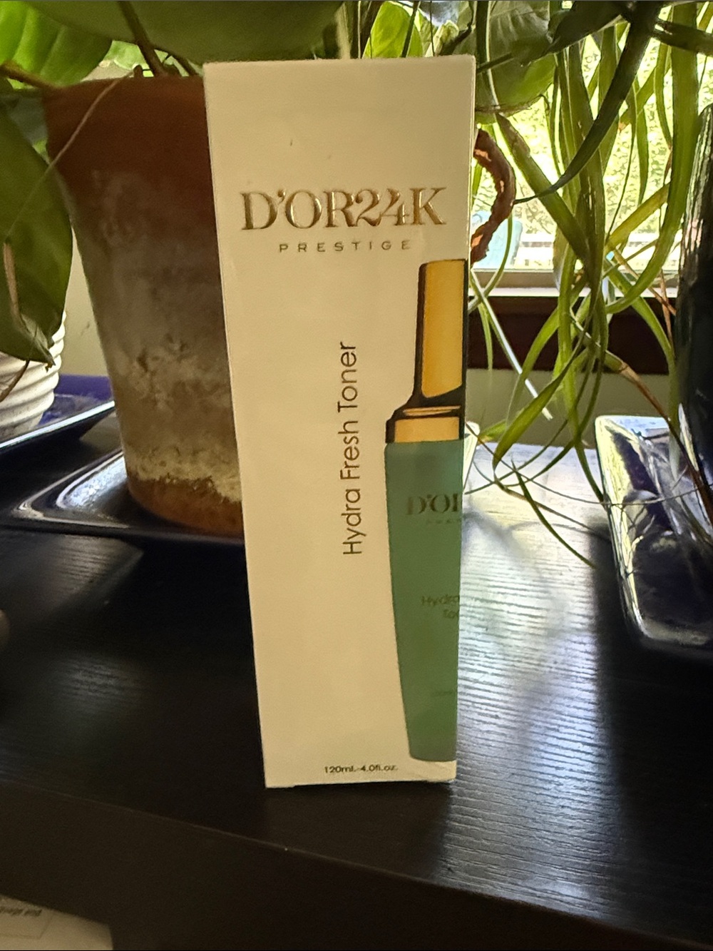 D'Or Skincare Hydra Fresh Toner in green and gold